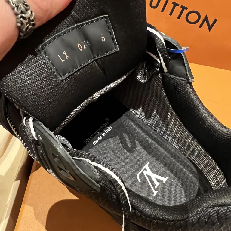 Louis Vuitton Shoe 